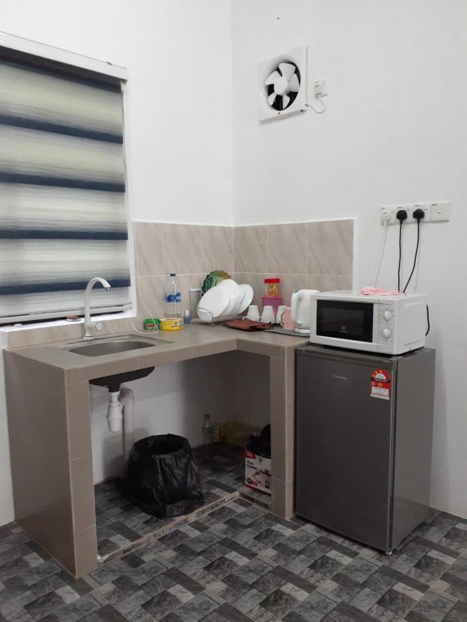 Homestay Idaman B B With 2 Room Aircond 2 Quen Bed And Not Sharing Room -Privacy Kuala Terengganu Exteriör bild