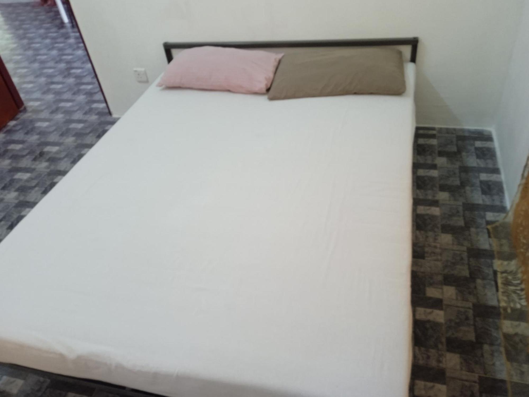 Homestay Idaman B B With 2 Room Aircond 2 Quen Bed And Not Sharing Room -Privacy Kuala Terengganu Exteriör bild