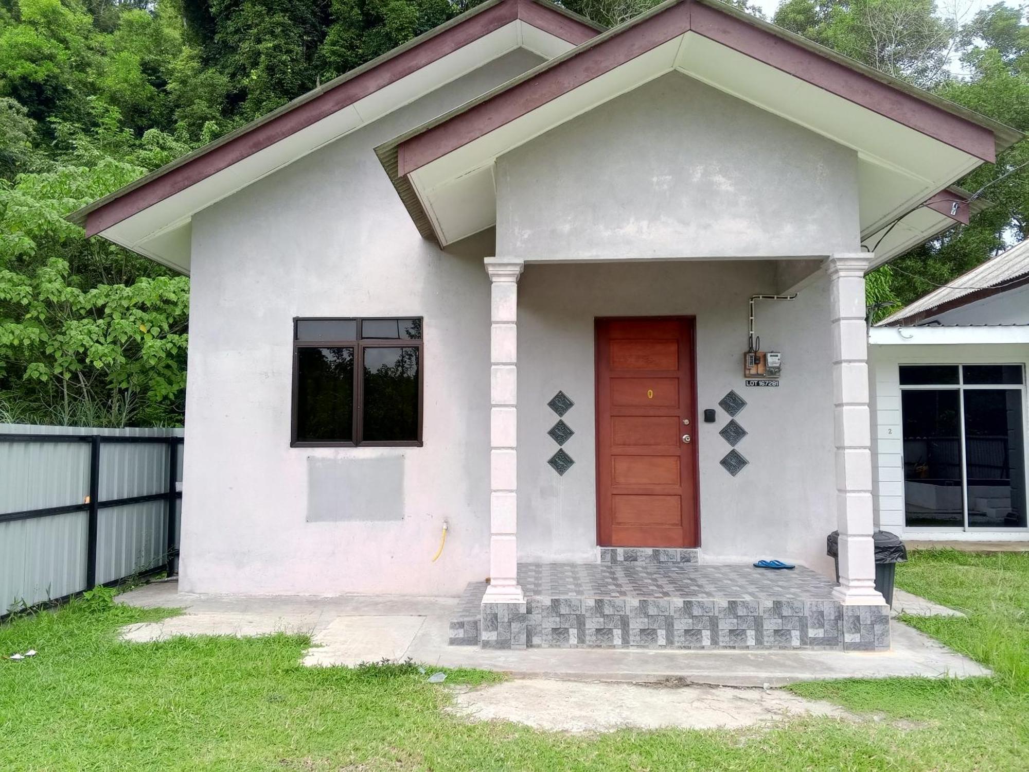 Homestay Idaman B B With 2 Room Aircond 2 Quen Bed And Not Sharing Room -Privacy Kuala Terengganu Exteriör bild